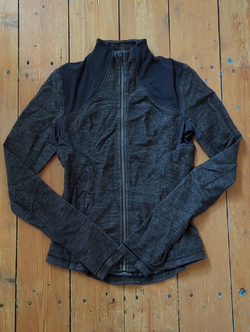 144-Vintage Lululemon athletica Heathered Navy Blue Define Jacket